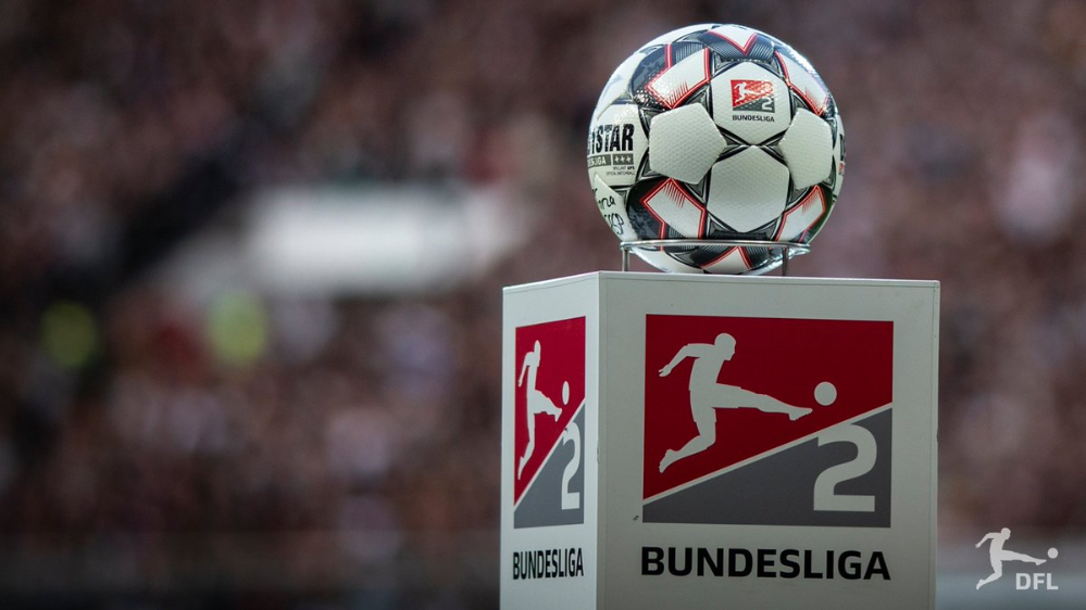 DFL Deutsche Fußball Liga على تويتر: "2. Bundesliga startet mit „Englischer  Woche“ - Hintergründe zur Terminierung des ersten Spieltags im Jahr 2019 ➡️  https://t.co/kk1mbGsD6i… https://t.co/5bVrltpTbU"